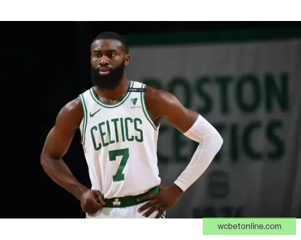 布朗称赞凯尔特人过渡期表现斩获五十胜锁定季后赛 布朗称赞凯尔特人过渡期表现斩获五十胜锁定季后赛