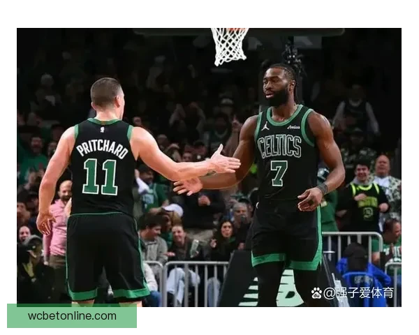 布朗称赞凯尔特人过渡期表现斩获五十胜锁定季后赛