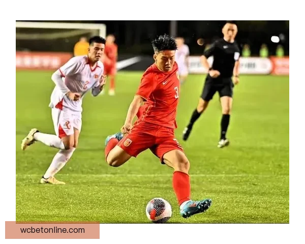 张亦弛屡次神扑无力回天 U16国少小组赛三战全败惨遭出局 张亦弛屡次神扑无力回天 U16国少小组赛三战全败惨遭出局